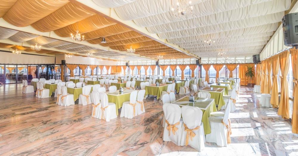 Hotel Los Templarios Херес де лос Кабайерос Екстериор снимка
