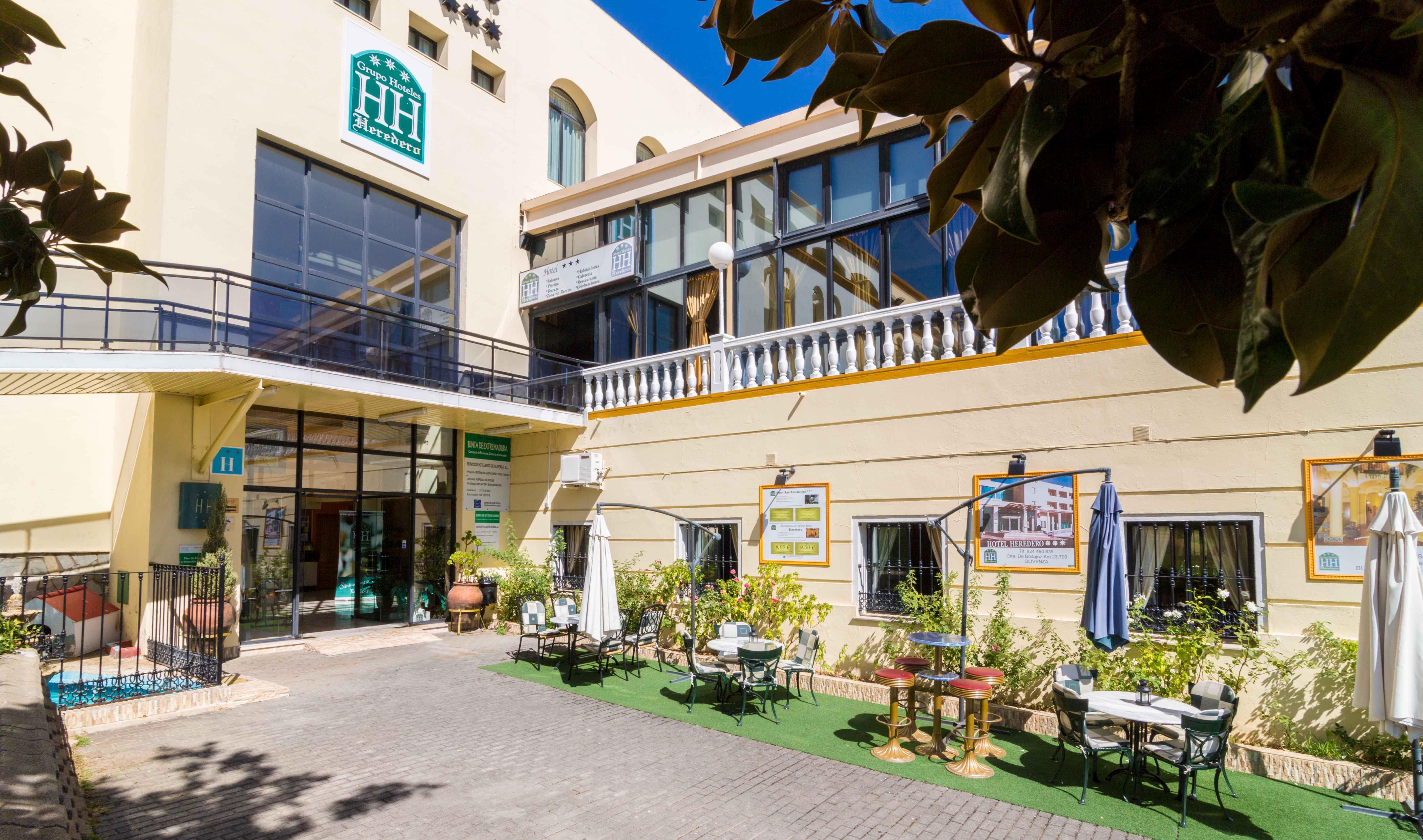 Hotel Los Templarios Херес де лос Кабайерос Екстериор снимка